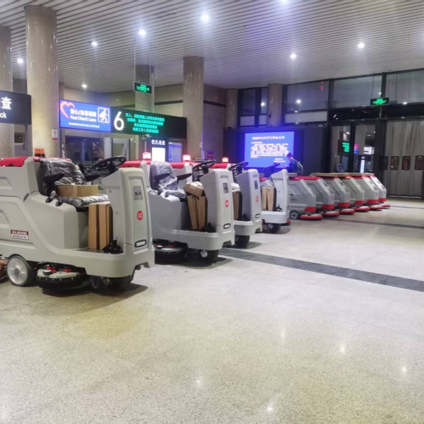 ride on hard wood floor clean equipment