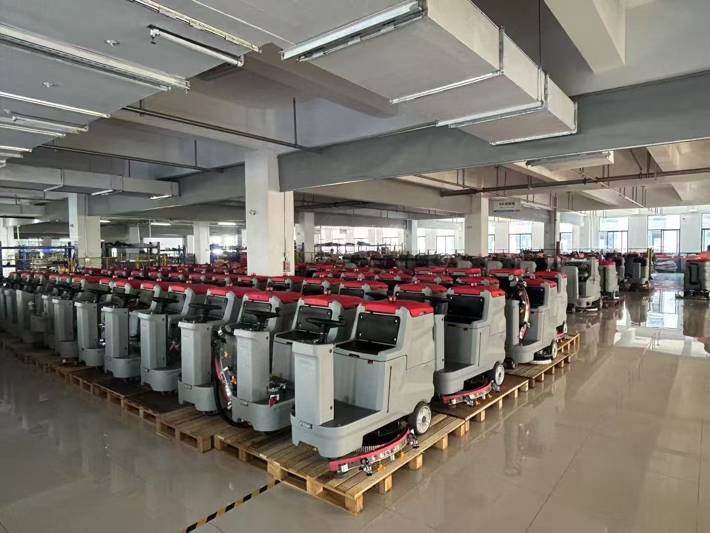 floor scrubber maintenance